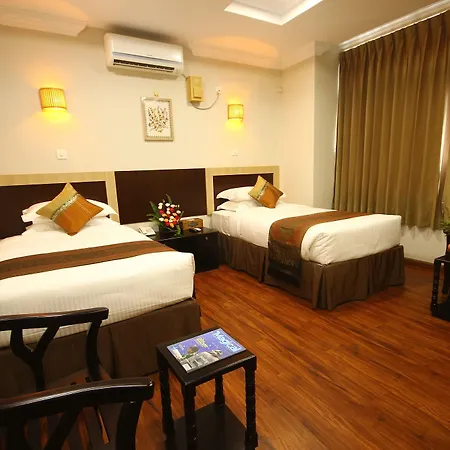 Immana Grand Inle Hotel Nyaungshwe Township Exterior photo