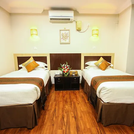 Immana Grand Inle Hotel Nyaungshwe Township Exterior photo